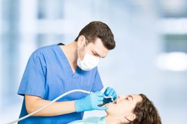 Na-Cadeira-do-Dentista--Praticas-de-Odontopediatria-