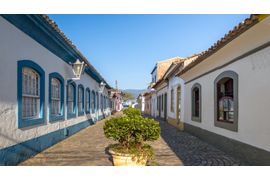 streets-of-historic-downtown-sao-sebastiao-sao-2023-11-27-05-03-31-utc--1-