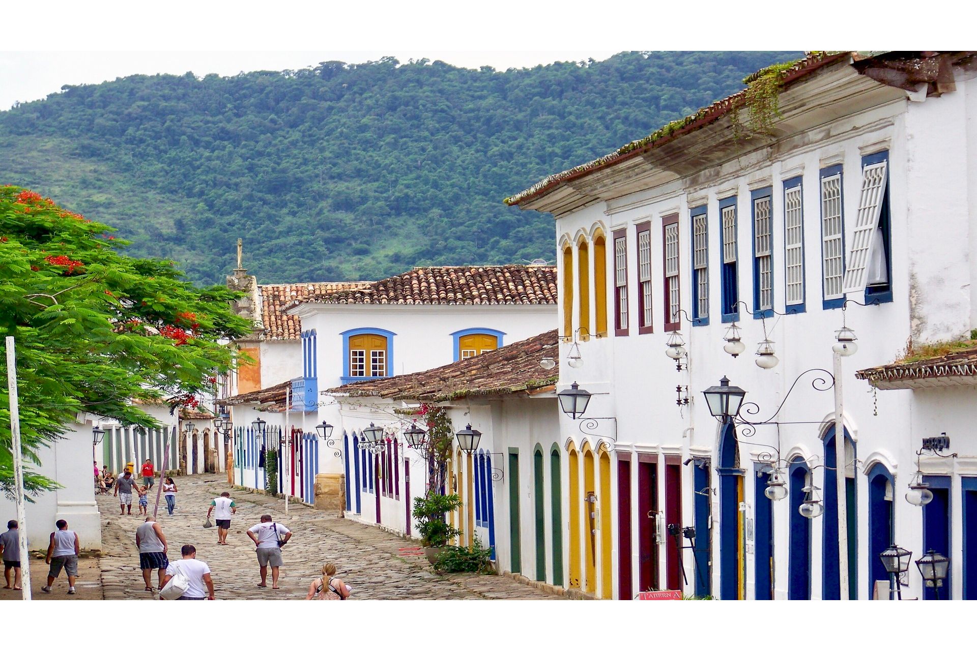 paraty-brazil-a-historic-colonial-town-with-cobb-2023-11-27-05-08-03-utc--1-