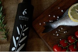 etolea-extra-virgin-olive-oil-GqhwUBRdnrg-unsplash--1-