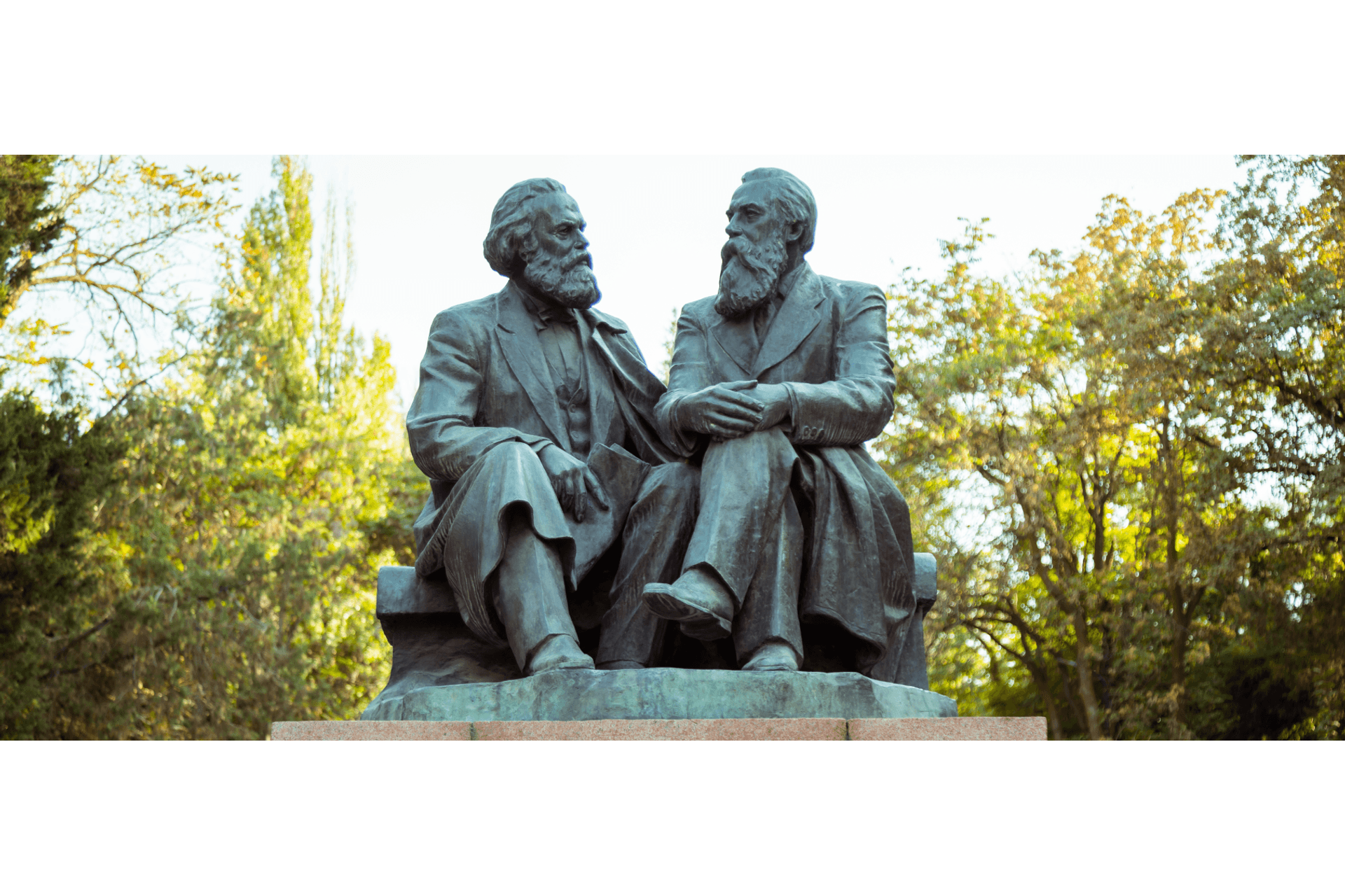 Análise Econômica: Marxismo, Micro e Macroeconomia