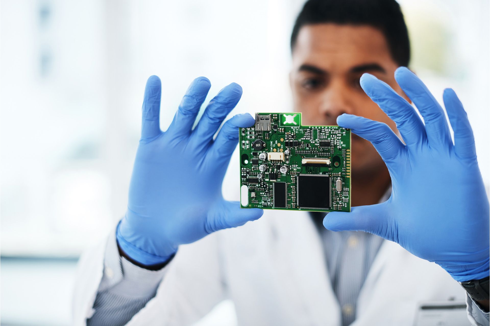 Microcontrolador PIC: Aplicações e Aquisição de Dados