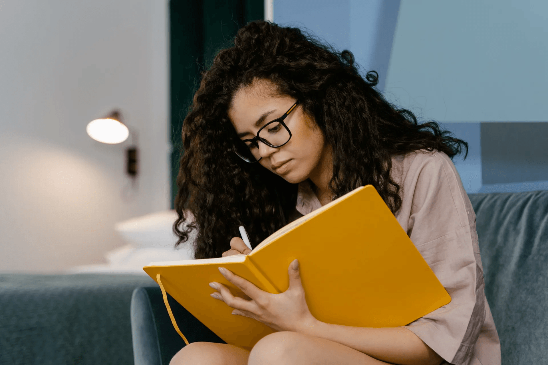 Escritas Femininas: Leituras Críticas