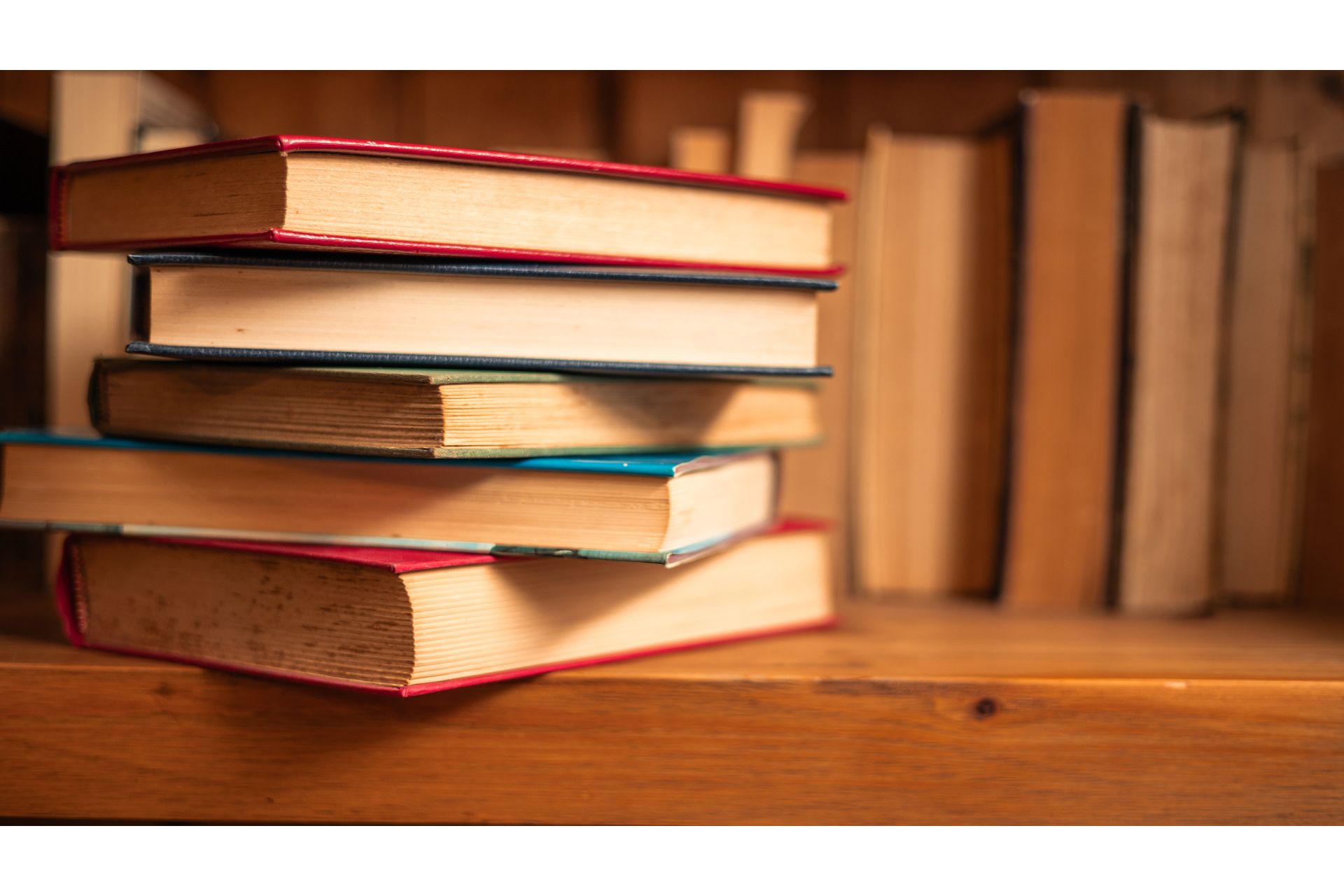 Crítica Literária no Brasil: Importância e Tendências